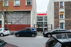 Lire le contenu de l'article. A New Home For French Socialists On Paris S Periphery The New York Times
