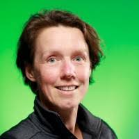 Paula Visser's Instagram, Twitter & Facebook