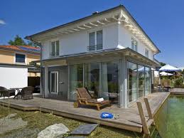 Bei diesem einfamilienhaus hat der holzhaushersteller regnauer hausbau mal wieder ganze arbeit geleistet. Landhaus Haus Glonn Regnauer Hausbau