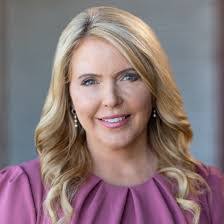 Tanisha Olson's Instagram, Twitter & Facebook