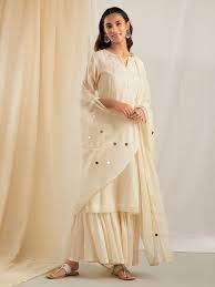 Crepe de chin orange mirror work lehenga blouse net dupatta abhinav mishra. Buy Off White Mirror Work Chanderi Dupatta Hog732 Hog9 The Loom