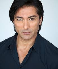 Jay Tavare's Instagram, Twitter & Facebook