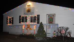 Christmas decorations on ranch house. 2020 Christmas Decorating Contest Public Voting Closes Today Gouverneur Tribune Press