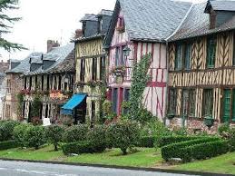 Le Bec Hellouin Plus Beaux Villages Les Routes Touristique De Eure Guide Du Tourisme Normandie Tourisme Normandie Tourisme Beaux Villages