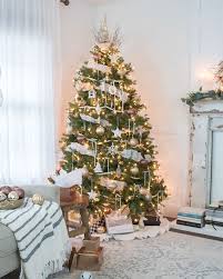 Christmas tree decorating ideas & themes. Home Style Christmas Tree Decorating Ideas The Honeycomb Home