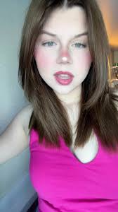 jen 🪩🎀 (@jenna.barton)