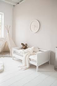 peuterbed wit 140x70 incl peutermatras petite amelie deco chambre enfant lit enfant lit enfant 2 ans