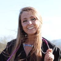 Kasey Potter's Instagram, Twitter & Facebook