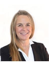 Ashley Archambault's Instagram, Twitter & Facebook