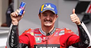 Hasil terbaru dari hasil moto2 hari ini alias hasil race moto2 hari ini dalam live race motogp prancis 2021 kelas moto2 di sirkuit le mans membuat komposisi klasemen moto2 2021 terbaru menjadi update. Blmtw4uggmx1em
