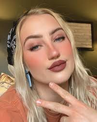 Feeling like a princess from this shoot 💞👑 PC: @glasscrownphotography