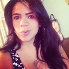 Genesis Serrano (@angieless)