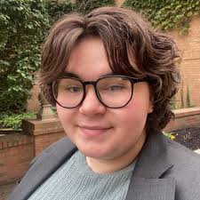 I received a scholarship and it's asking who and where the funds should be  sent to and what department. Including a phone number and email. Does  anyone know who that might be