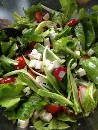 Frischer Salat Mit Schafkase Salat Mit Schafskase Frischer Salat Salat Rezepte Abnehmen