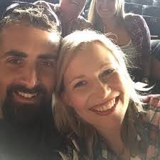 Amanda Beitzel's Instagram, Twitter & Facebook