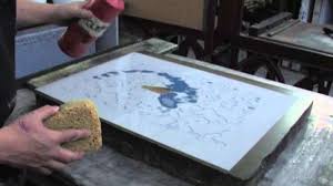 Patung merupakan sebuah seni, pengertian seni patung adalah salah satu bagian dari seni rupa 3 dimensi. Pengertian Sejarah Dan 4 Ragam Contoh Seni Rupa Grafis Nusantara