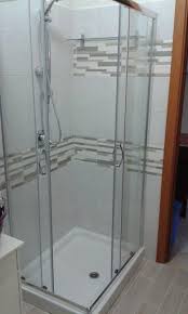 Soggiorno con angolo cottura, due camere, bagno, terrazzo e posto. Foto 1 Pomezia Stanza Con Bagno Privato A Roma In Affitto