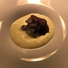 Le chips di patate sono un contorno sfizioso perfetto anche come finger food! Uovo Cotto A Bassa Temperatura Con Spuma Di Patate E Chips Di Patate Viola Picture Of Sesto On Arno Florence Tripadvisor