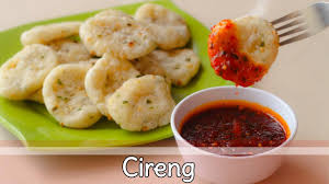 Mudah dibuat dan makin nikmat disantap bersama nasi putih hangat. Cara Mudah Membuat Molen Super Renyah Dan Tahan Lama Anti Gagal Youtube