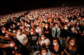 Samples are taken in a similar way as a pcr test, via a nasal swab. Organizadores Dizem Nao Haver Sinal De Contagio De Covid 19 Apos Show Teste Para 5 Mil Pessoas Em Barcelona Musica G1