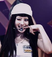 Yunjin with Bangs Le Serafim | TikTok