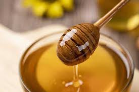 Not only does it make it taste sweeter, but we also know it has. Can Cats Eat Honey And How Much Is Too Much