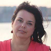 Gina Stratton's Instagram, Twitter & Facebook