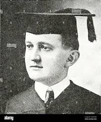 Crowns and bridges hi-res stock photography and images