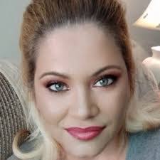 Hilda Rose's Instagram, Twitter & Facebook