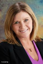 Melissa Lupinski's Instagram, Twitter & Facebook