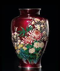 a red glazed ginbari cloisonne enamel floral vase taisho period 大正時代七寶透明紅釉四君子圖瓶h37cm 台北宇珍2019秋季拍賣 11月17日yu jen taipei 2019 autumn a decor home decor