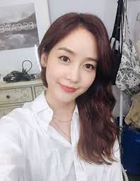 성유리 / sung yu ri (seong yu ri). ì„±ìœ ë¦¬ ê³ í–¥ì€ ë…ì¼