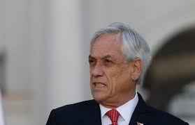 Weon conchetumare felicidades, este año te vas del gobierno!!! Pineraculiao Vuelve A Ser Tendencia En Twitter