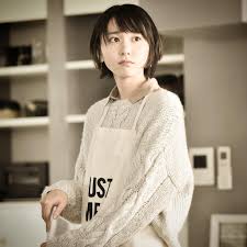 kana on instagram こんにちは やっと金曜日も終わりますね お疲れ様でした have a good weekend ガッキー 新垣結衣 gakki aragakiyui 森山みくり みくり 逃げるは恥だが役に立つ オルチャンガール 女性俳優 新垣 結衣