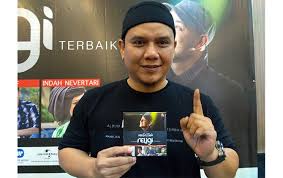 Selimut putih lagu mp3 download from mp3 ssx last update mar 2021. Fadly Padi Daur Ulang Lagu Legendaris Selimut Putih