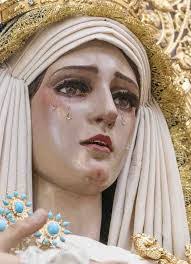 Victoria Virgen's Instagram, Twitter & Facebook