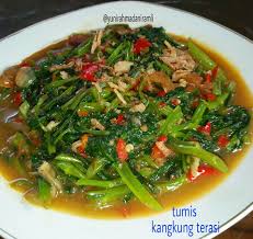 Kangkung cah terasi kangkung 2 ikat bawang merah 7butir bawang putih 3 siung terasi 1 sdm tomat merah 1bh cabe keriting. Tumis Kangkung Terasi Von Yuni Rahmadani Langsungenak Com
