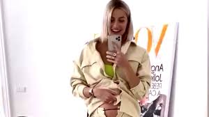 Lena gerckes babybauch ist kugelrund. Video Lena Gercke Zeigt Mode Trick Fur Schwangere Frauen Stern De