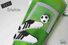 Mit dem zug oder mit dem flugzeug? Schiebekarte Mit Fussball Selber Basteln Schultute Fussball 400 Individuelle Produkte Aus Der Fussball Basteln Vorlage Aus Einem Blatt Kess Trum