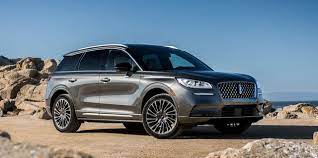 Experience the lincoln navigator, the large luxury suv designed and crafted with the comfort of the driver and passenger in mind. 2021 Lincoln Corsair Review Pricing And Specs
