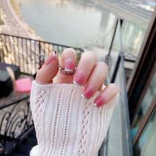 El efecto ombre en uñas largas se luce mucho mas, sobre todo cuando se va del blanco al natural. 24 Uds De Unas Postizas Largas A La Moda Ovaladas Degradadas Decorado Con Flores De Cereza Kimono Japones Unas Encantadoras Tip Oval Fake Nail Tipsnail Tips Oval Aliexpress