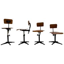 We did not find results for: Drafters Chairs 9 For Sale On 1stdibs