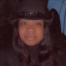 An inmate at the Coweta County Jail died Friday, April 18, in what  authorities are investigating as an apparent suicide. According to a press  release from the Coweta County Sheriff's Office, detention