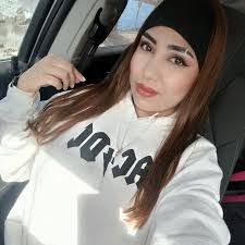 Elva Nava's Instagram, Twitter & Facebook