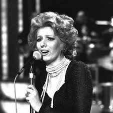 Non si può non ricordare con affetto questa trasmissione. Iva Zanicchi In Concerto