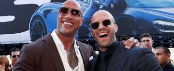 Fast & furious è una saga cinematografica sulle corse clandestine di automobili, con protagonista l'attore americano vin diesel. Dwayne Johnson Nello Spinoff Di Fast Furious Una Saga Fatta Di Adrenalina E Cuore La Repubblica