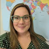 90+ "Leah Long" profiles