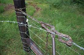 How To Build The Perfect Livestock Fence - Farmers Weekly