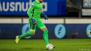 Pasveer heeft vitesse laten weten open te staan voor een nieuw avontuur. Keeper Pasveer Haalt Opgelucht Adem Na Late Treffer Vitesse Rtl Nieuws