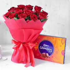 Declare your love with beautiful flowers! Send Valentines Day Flowers With Chocolates Online India Igp Com